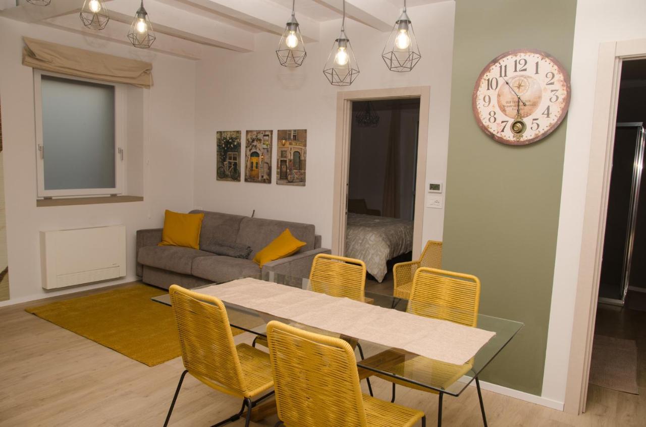 Appartamenti Il Borgo Girasole Busca Exterior photo